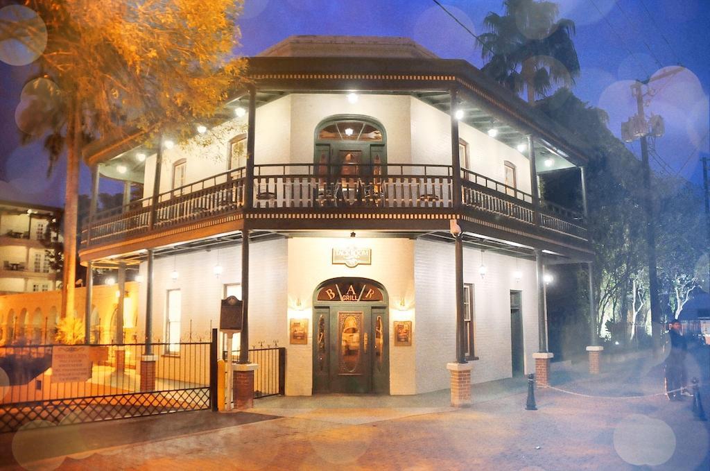 La Posada Hotel Laredo Exterior photo